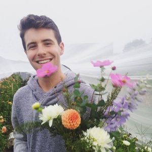 Meet your Posher, Quinn